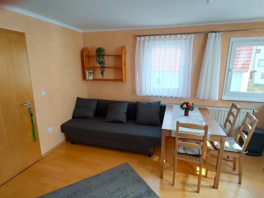 Zentrale & Ruhige Ferienwohnung Mössingen Eksteriør bilde