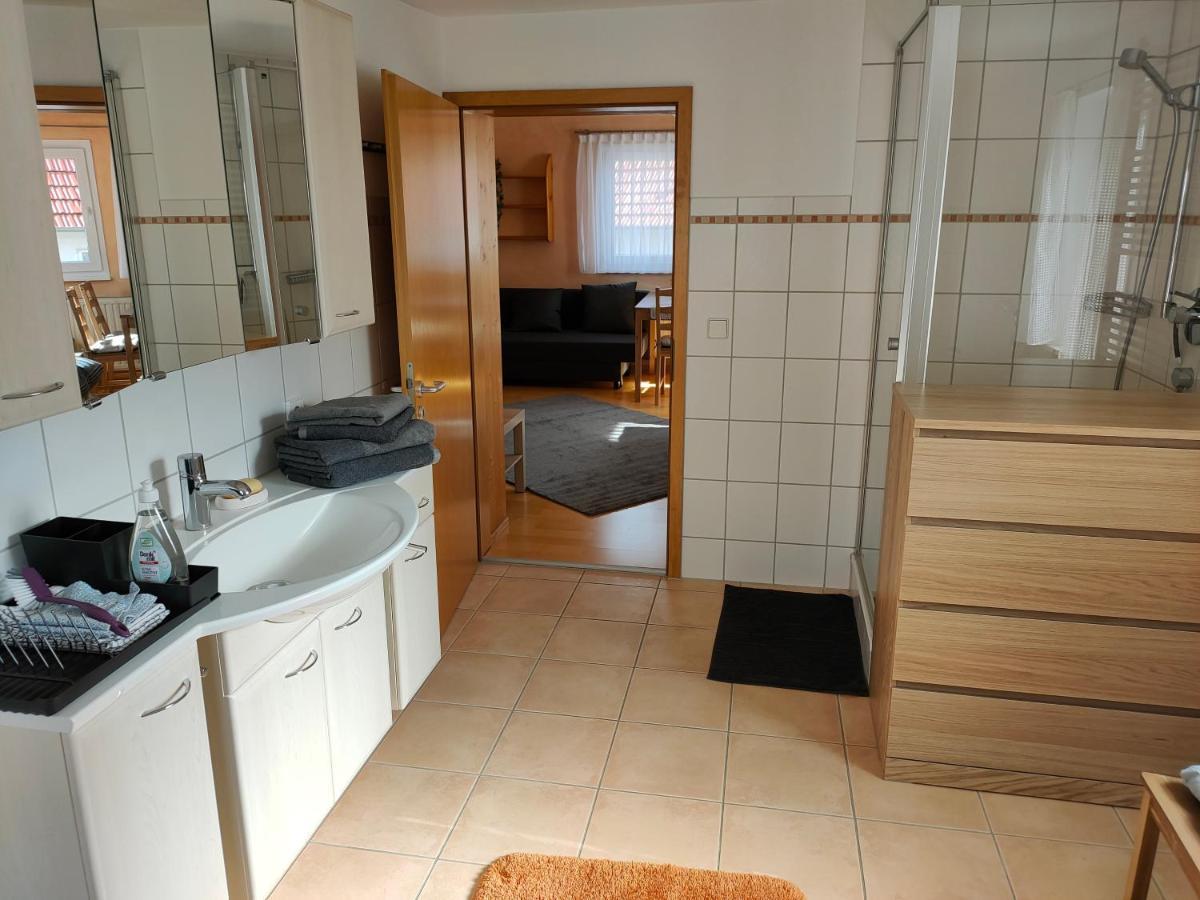 Zentrale & Ruhige Ferienwohnung Mössingen Eksteriør bilde
